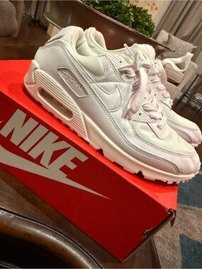 Nike Air Max Sneakers in White with Light Pink Accents